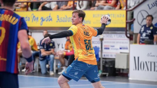 Imagen de la noticia En busca de la primera victoria ante un inspirado Fertiberia Puerto Sagunto